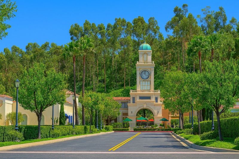 Chatsworth, CA